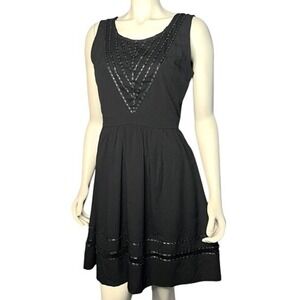 Doe & Rae ModCloth‎ Dress Medium Black Sleeveless Beaded V-Neck Holiday Party